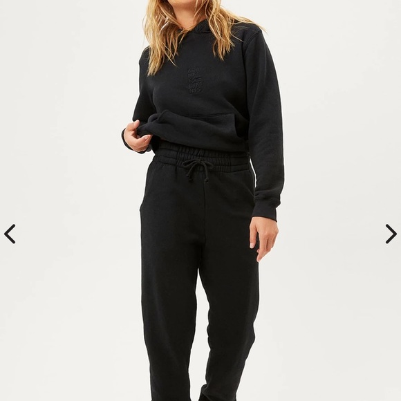 Frankies black oversized sweatpants / joggers - Picture 1 of 4